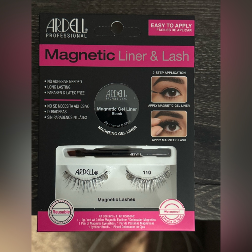 Ardell Magnetic Lash Kit with Black Liner